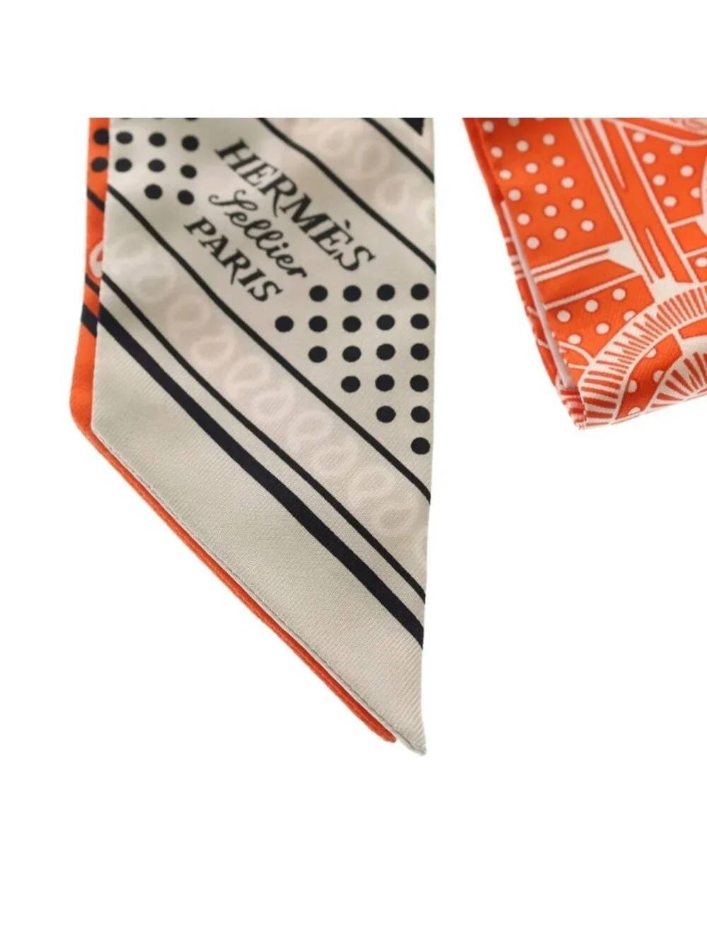 Hermes Eperon D'or Cut Apron Cut Bandana Pattern Silk Scarf Orange White